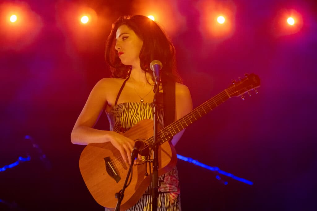 „Back to black. Historia Amy Winehouse” – film, na który czekaliśmy. Kiedy premiera w CANAL+?