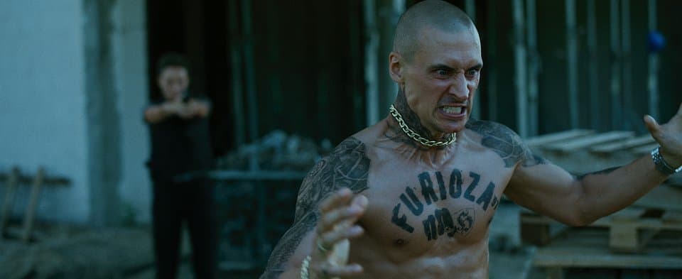 "Furioza": seriale i filmy o kibolach