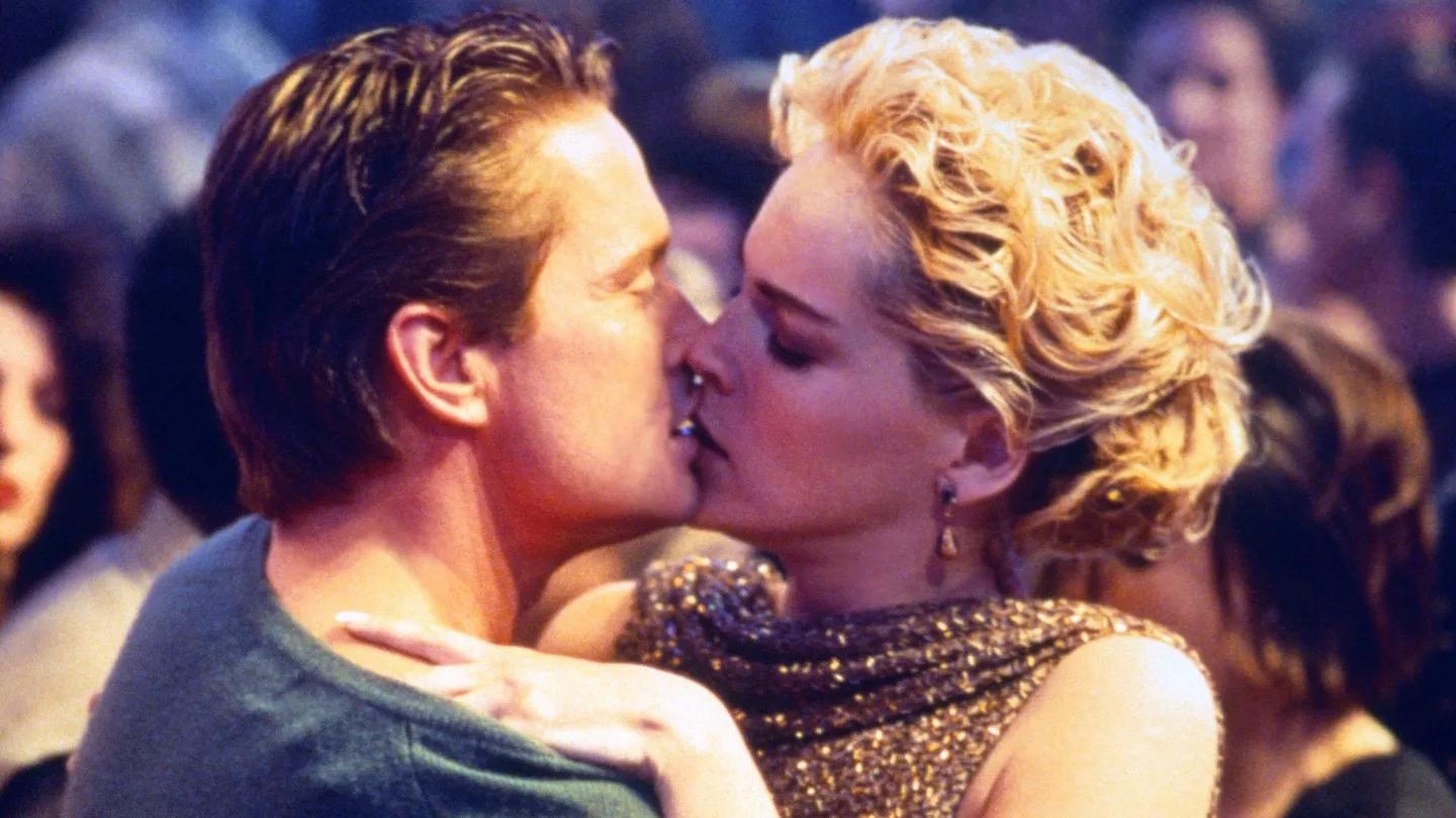 Film “Nagi instynkt”: gdzie obejrzeć klasykę thrillera z Sharon Stone i Michaelem Douglasem? Sprawdź!