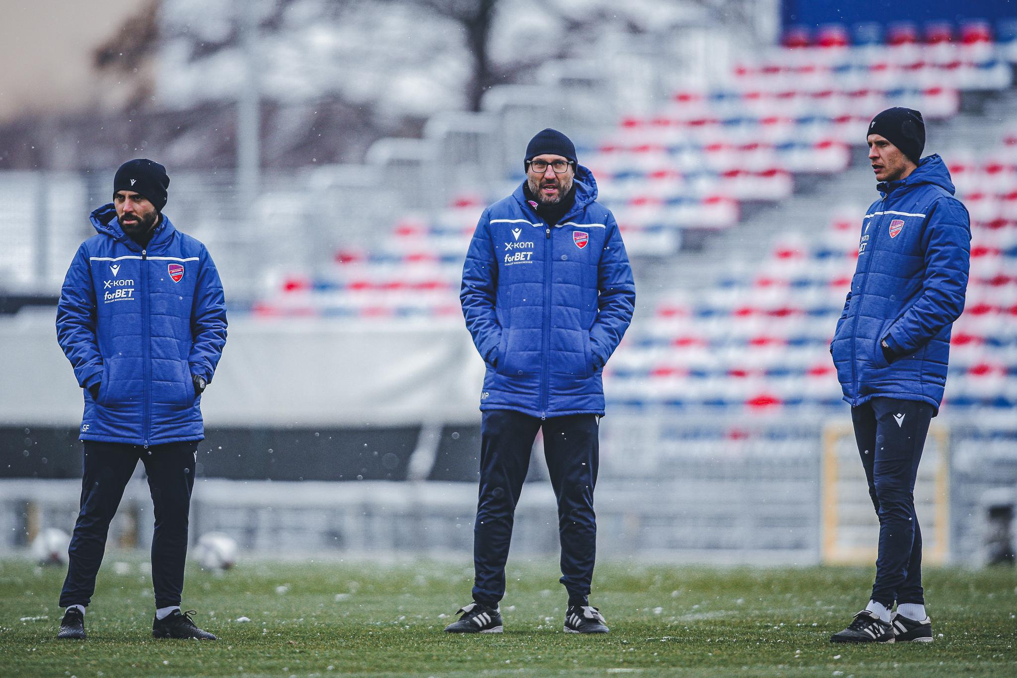 Mistrz kontra wicemistrz. Raków – Legia starciem starych znajomych