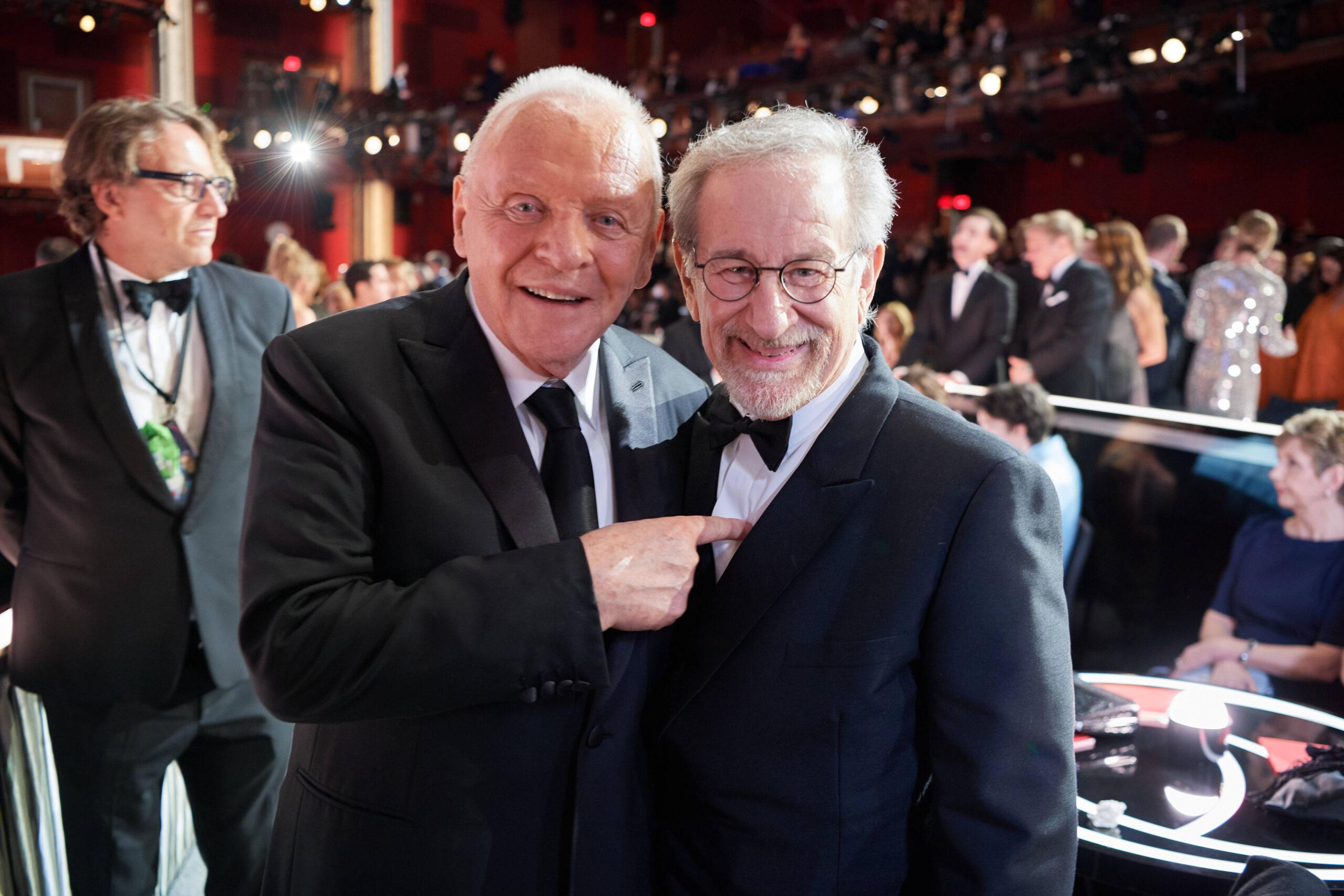 Anthony Hopkins: filmy z nestorem kina. Jeden z ojców, jedna z ikon