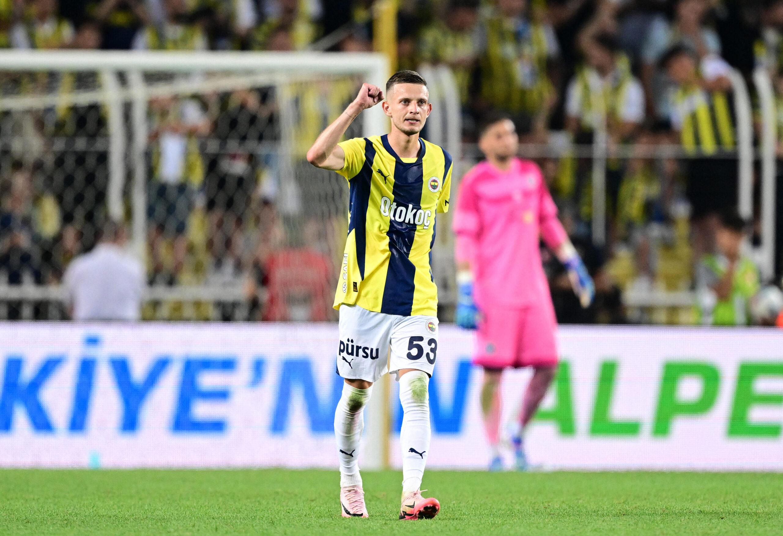 Fenerbahce v FC Lugano – UEFA Champions League Qualifying Round