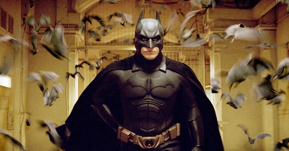 “Batman: Początek” – film Christophera Nolana i mroczne otwarcie, która odmieniła kino superbohaterskie przed erą MCU