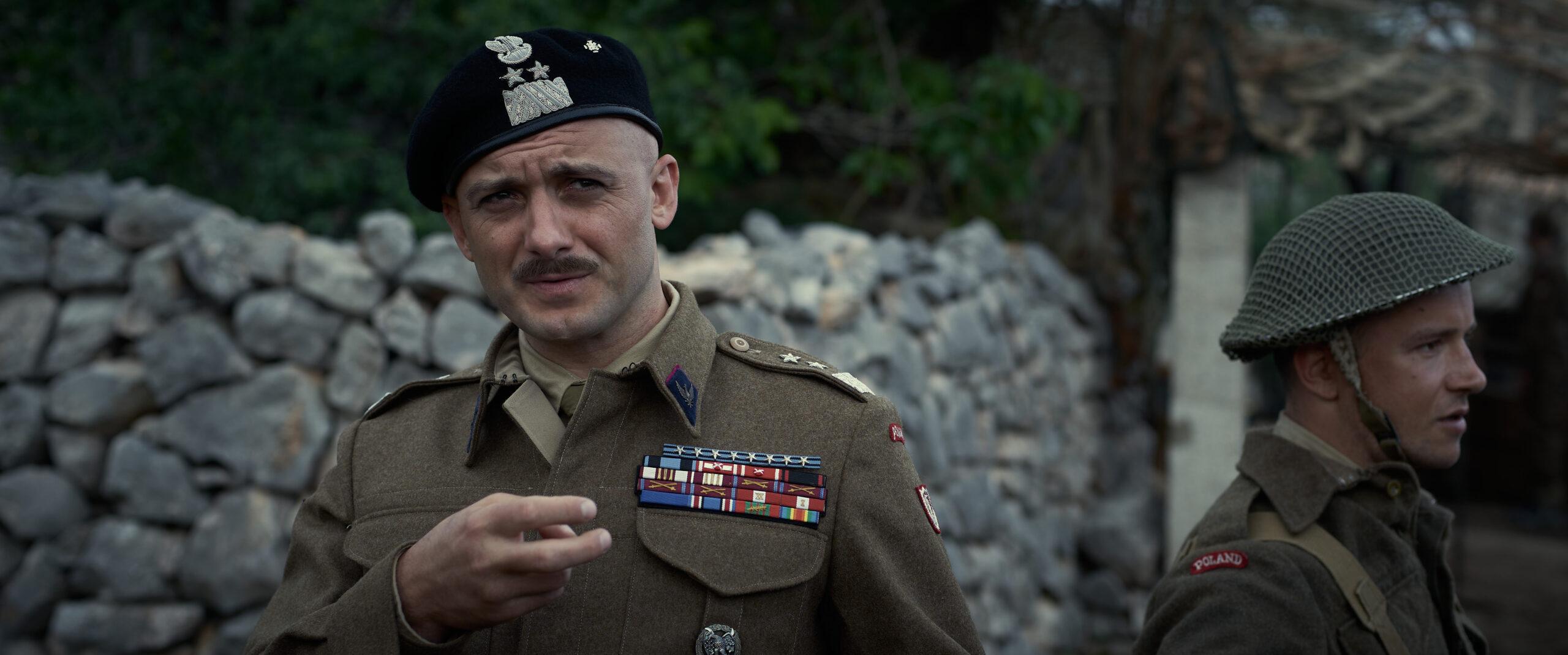 “Czerwone maki”: gdzie oglądać film? Kiedy premiera w streamingu?