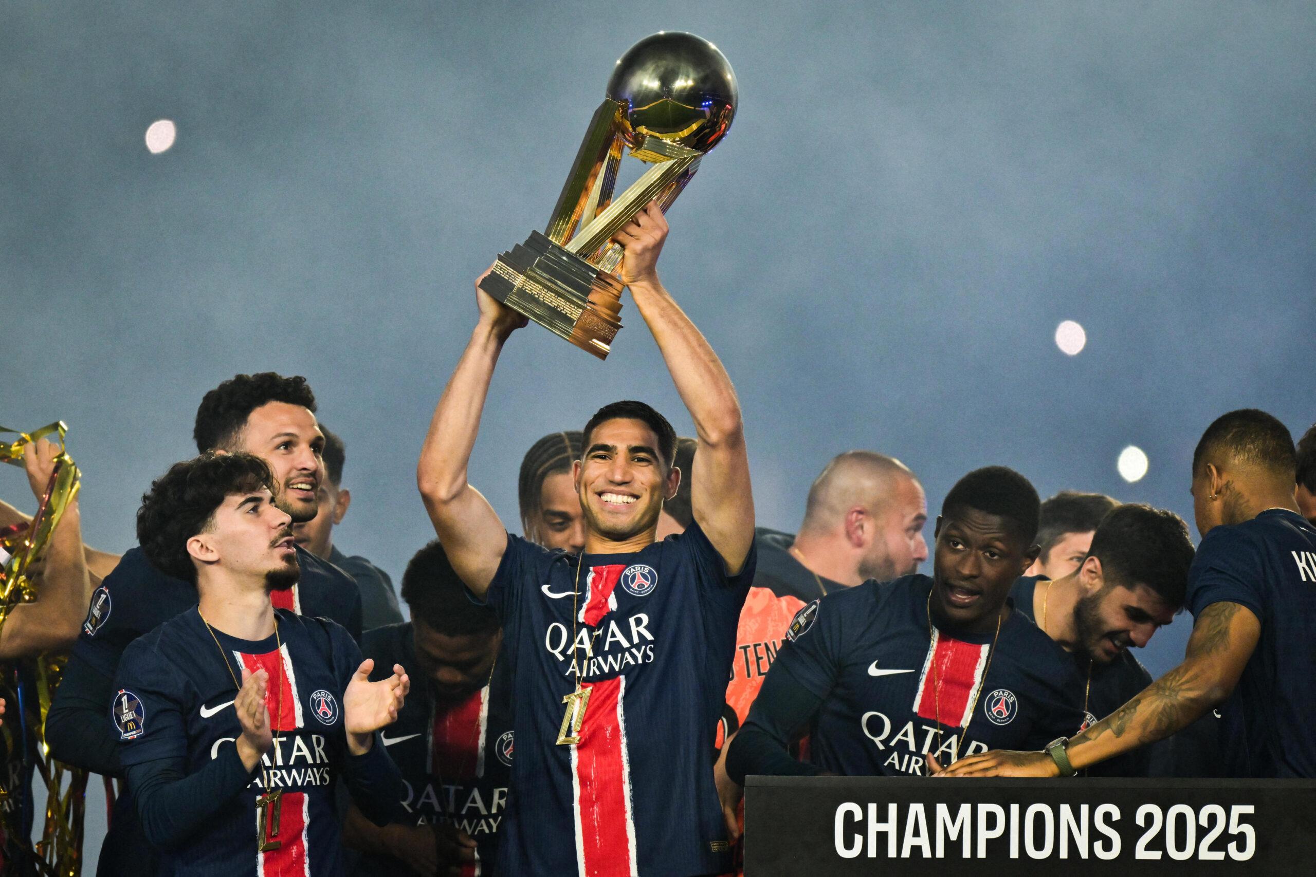 Kiedy wracają ligi europejskie w sezonie 2025/26? (Ligue 1) – fot. ABACA-NEWSPIX.PL