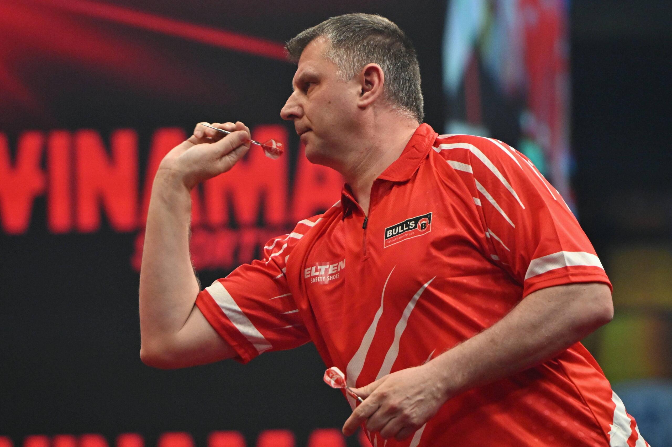 Krzysztof Ratajski: dart to jego naturalne środowisko. Kim jest “Polish Eagle”, najlepszy polski darter?