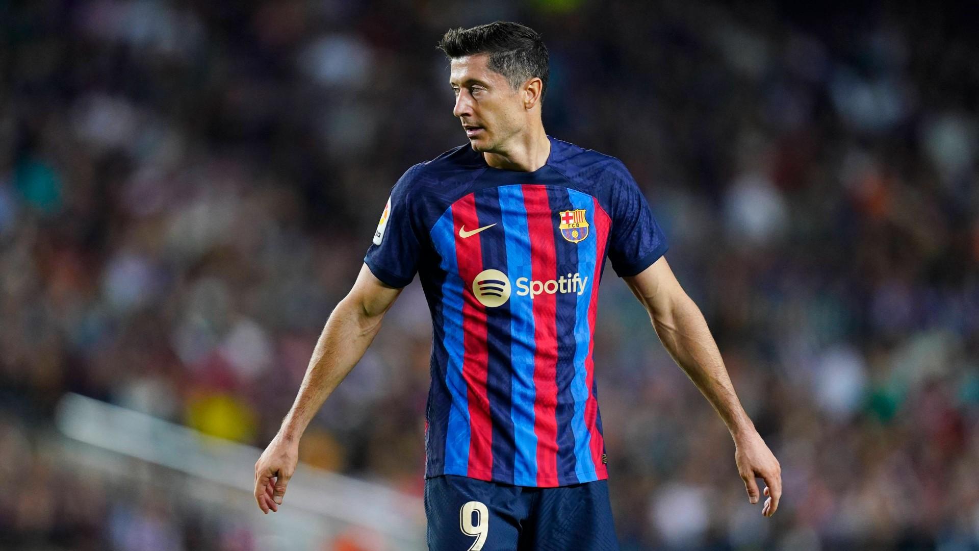 Robert Lewandowski przed pierwszym El Clasico. Jak inni wielcy debiutowali w starciach Realu z Barcą