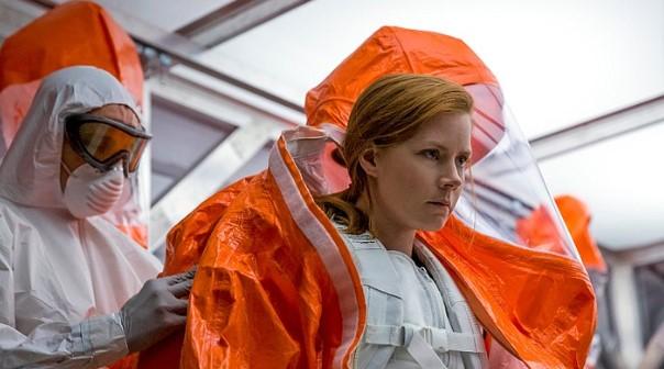 filmy o ufo nowy początek amy adams filmy z amy adams