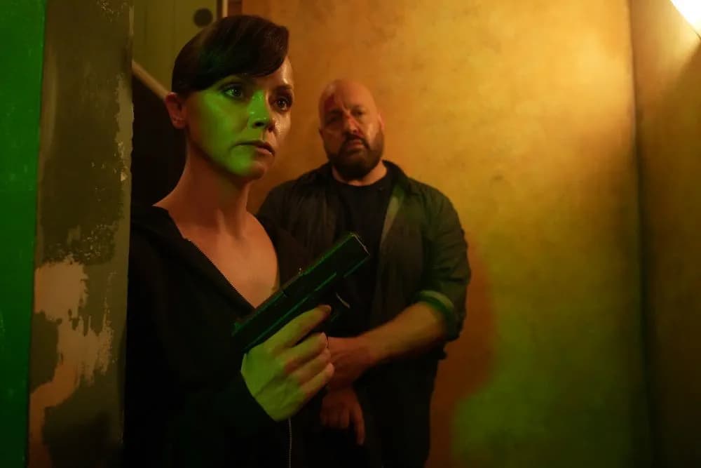 „Guns Up”: gdzie obejrzeć film dystrybucji Kino Świat z Christiną Ricci? Sprawdź! „Guns Up”: gdzie obejrzeć film dystrybucji Kino Świat z Christiną Ricci? Sprawdź!