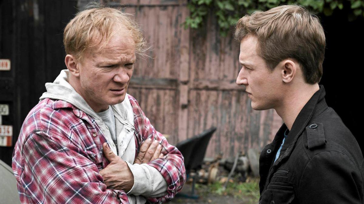 Prosta historia o morderstwie filmy z erykiem lubosem eryk lubos filmy andrzej chyra filmy z andrzejem chyrą Prosta historia o morderstwie filmy z erykiem lubosem eryk lubos filmy andrzej chyra filmy z andrzejem chyrą