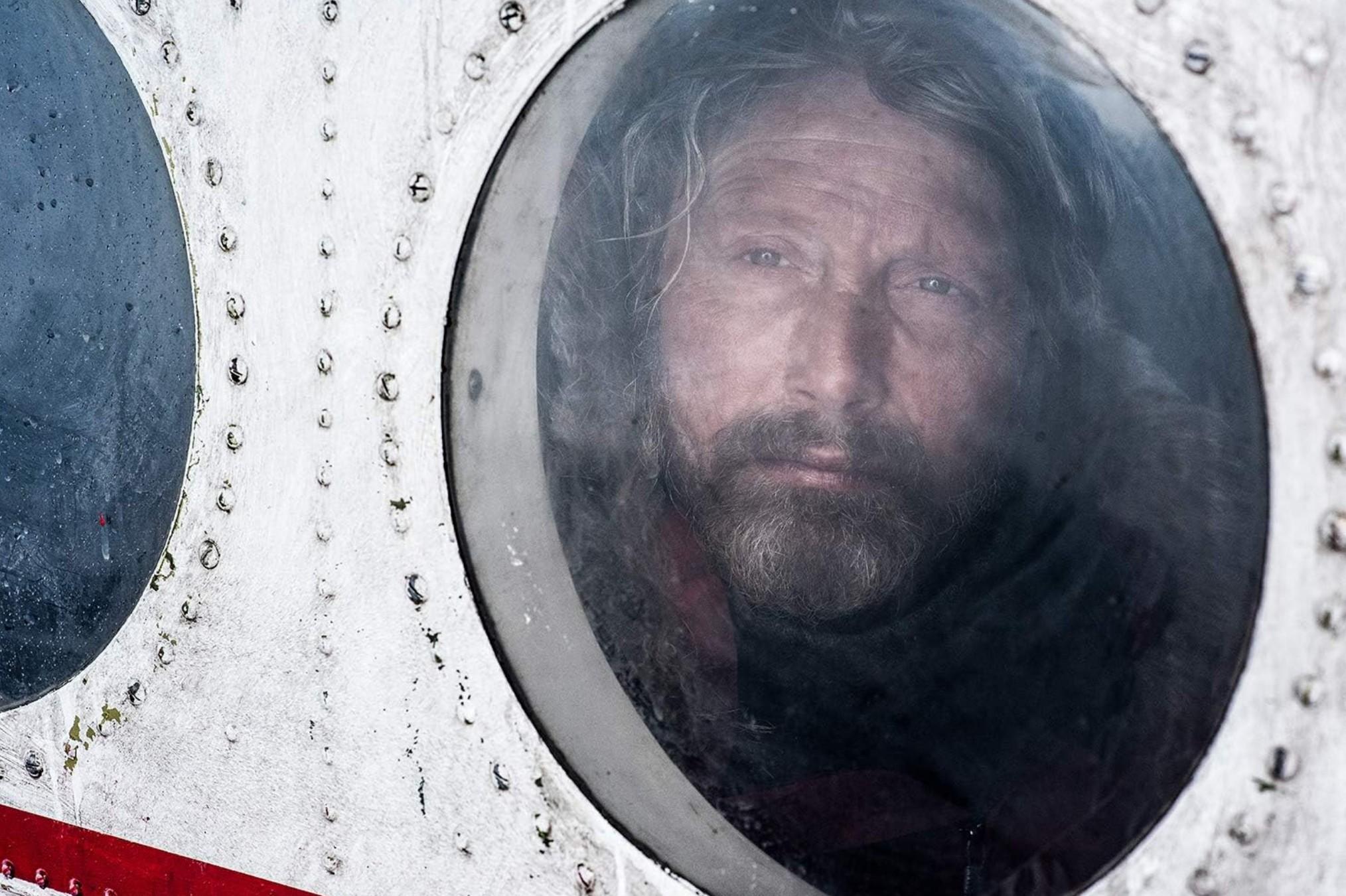 arktyka dramat mads mikkelsen filmy arktyka dramat mads mikkelsen filmy