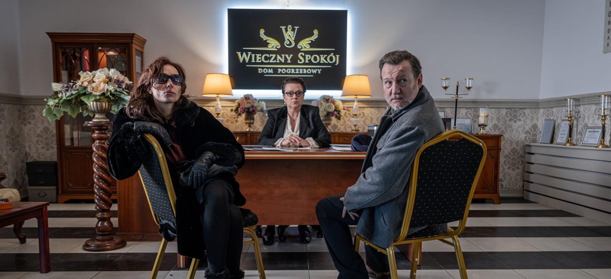 „Minuta ciszy” – sezon 2. komediodramatu o branży funeralnej już w serwisie streamingowym CANAL+! „Minuta ciszy” – sezon 2. komediodramatu o branży funeralnej już w serwisie streamingowym CANAL+!