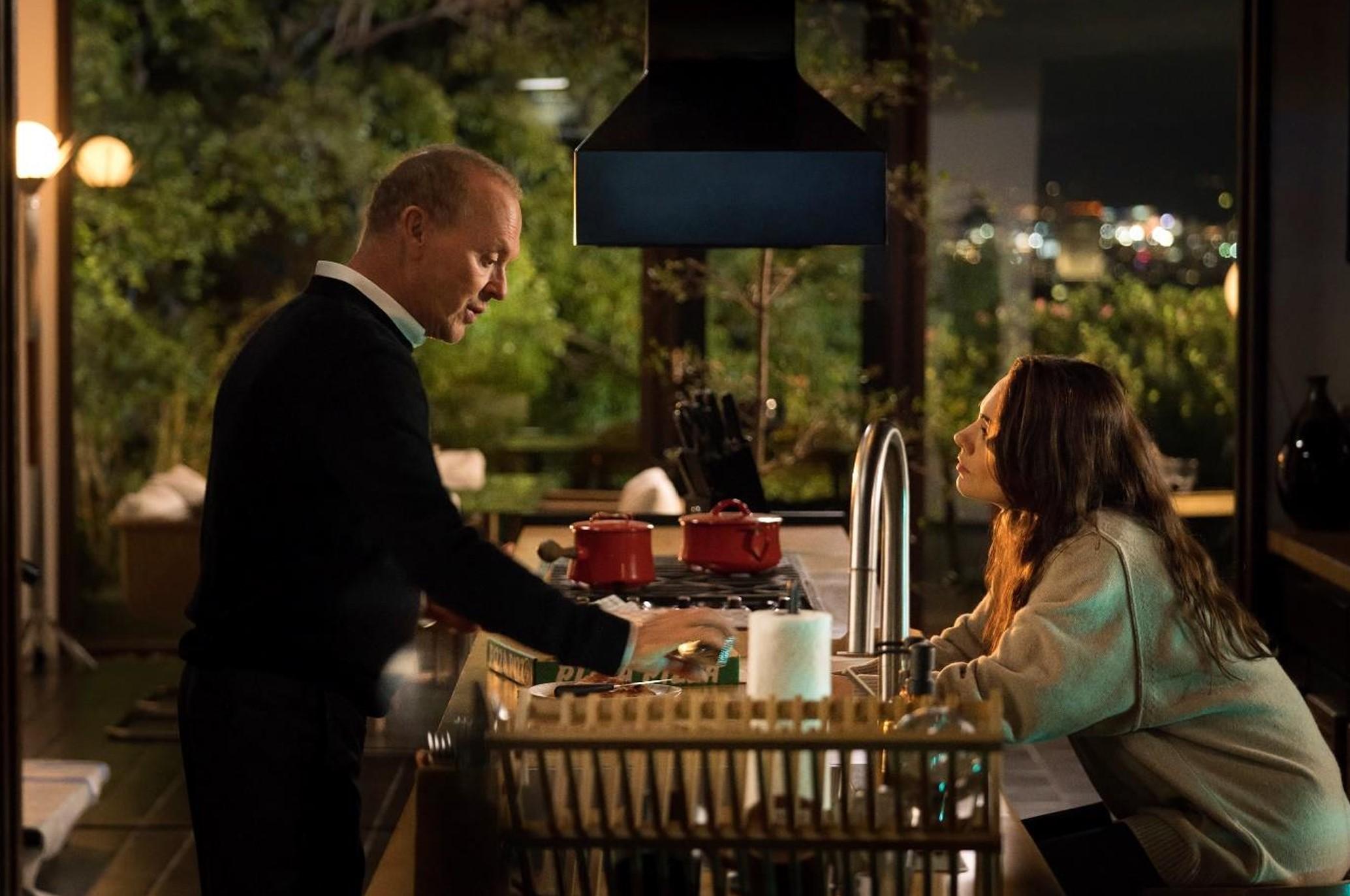 “Ojciec roku” – gdzie obejrzeć? Kiedy premiera w streamingu ujmującego komediodramatu z Michaelem Keatonem i Milą Kunis? “Ojciec roku” – gdzie obejrzeć? Kiedy premiera w streamingu ujmującego komediodramatu z Michaelem Keatonem i Milą Kunis?