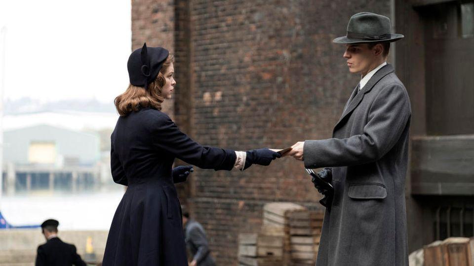 Tajemnice Joan filmy z Judi Dench Judi Dench filmy Tajemnice Joan filmy z Judi Dench Judi Dench filmy