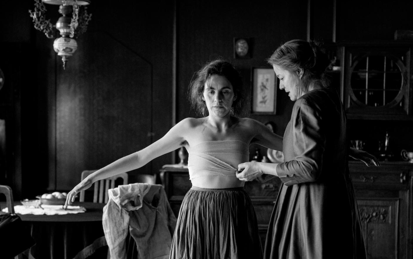 dziewczyna z igłą film polskie filmy duńskie filmy filmy skandynawskie dziewczyna z igłą film polskie filmy duńskie filmy filmy skandynawskie