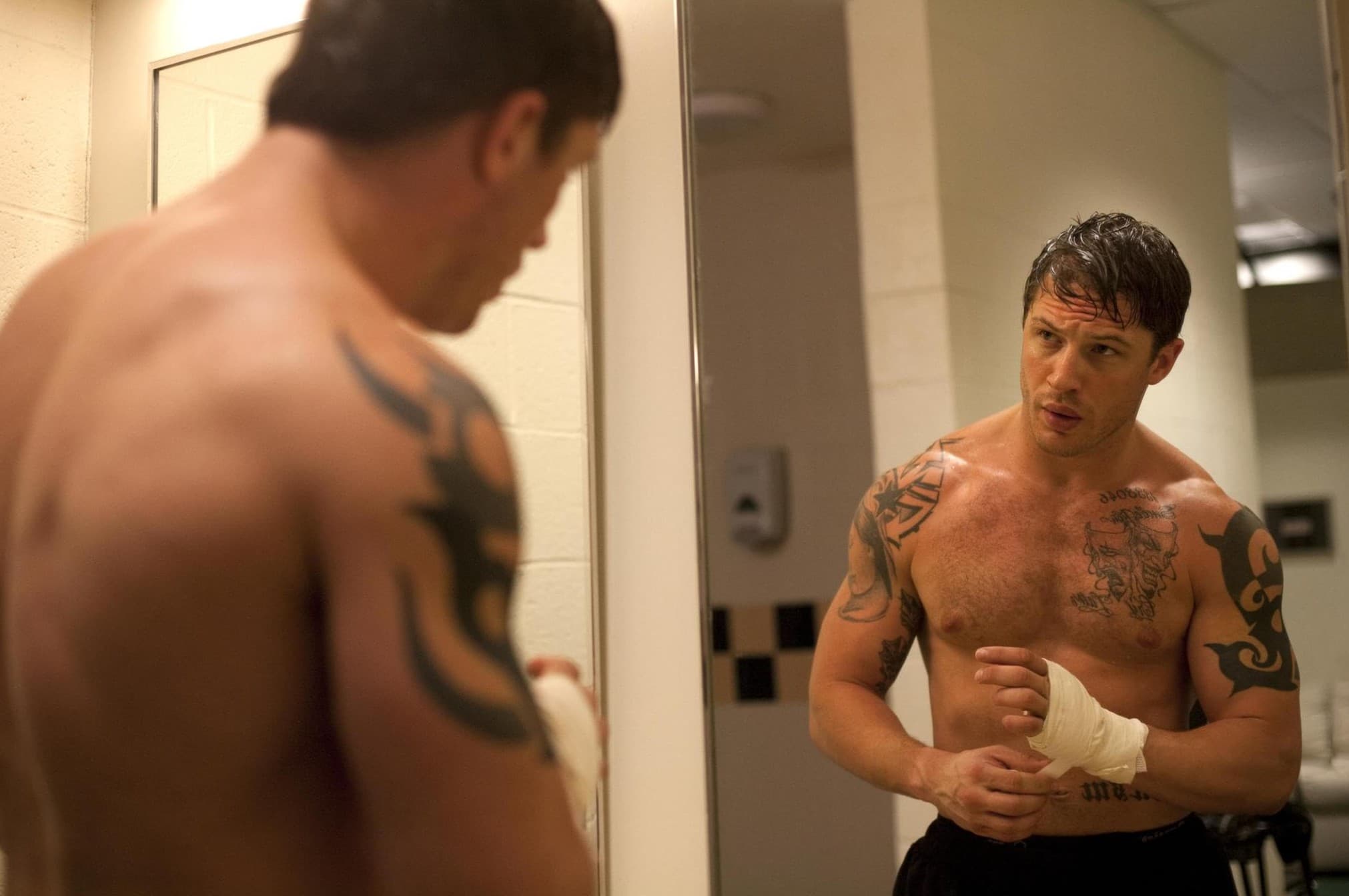 Dwaj bracia. Dwie historie. Jedna klatka. Gdzie obejrzeć film “Wojownik” z Tomem Hardy i Joelem Edgertonem? Dwaj bracia. Dwie historie. Jedna klatka. Gdzie obejrzeć film “Wojownik” z Tomem Hardy i Joelem Edgertonem?