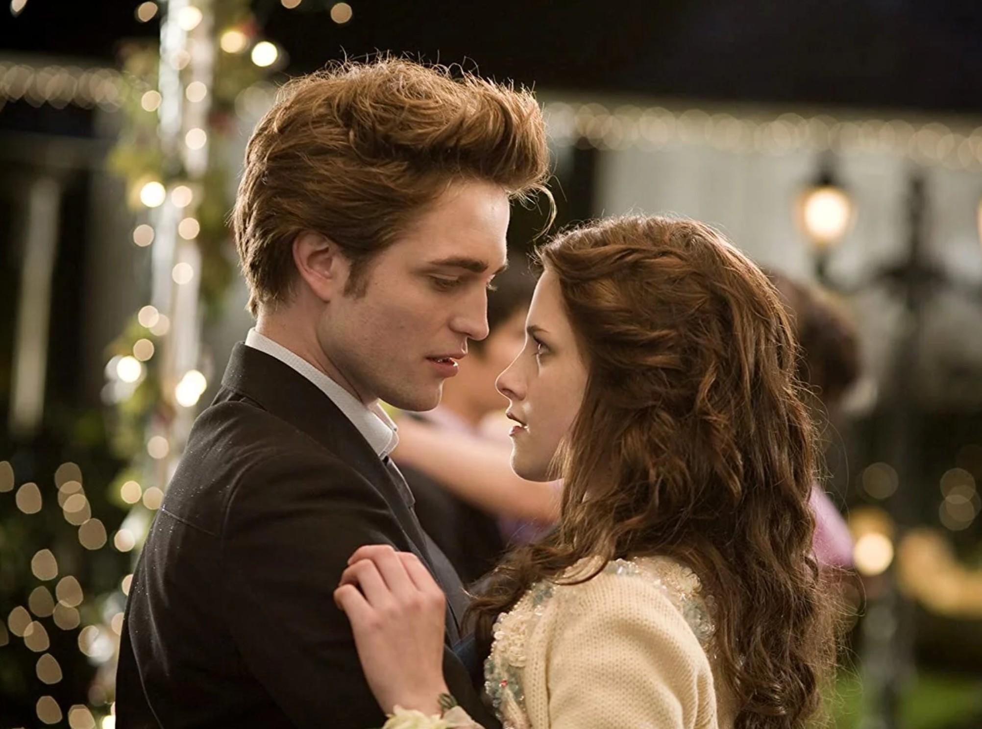 zmierzch film saga zmierzch filmy o wamirach romans zmierzch film saga zmierzch filmy o wamirach romans