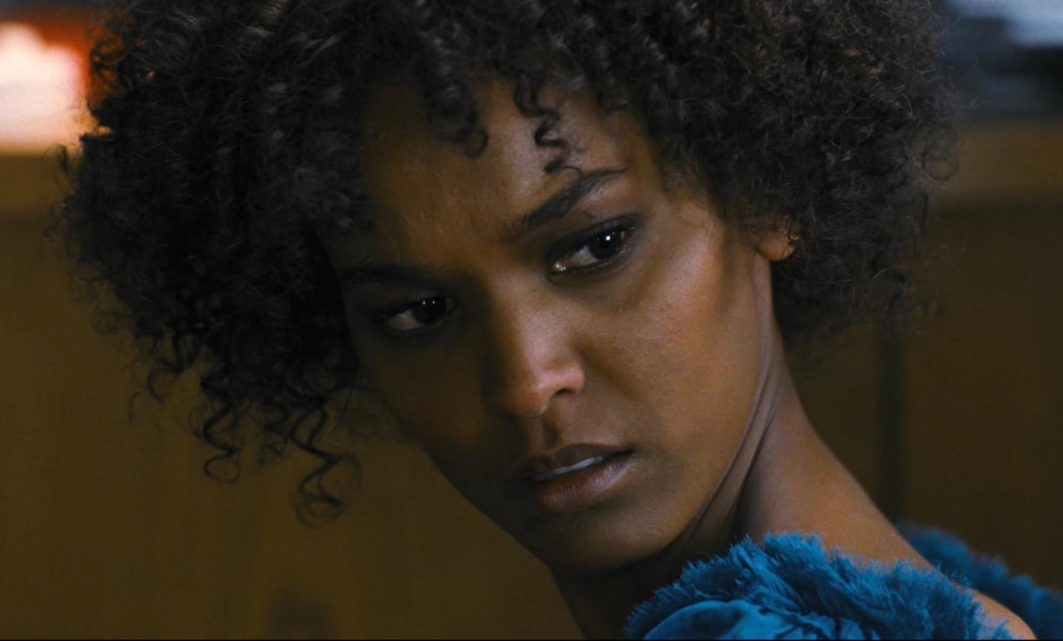 film kwiat pustyni film waris dirie dramat film biograficzny film o modelce film kwiat pustyni film waris dirie dramat film biograficzny film o modelce