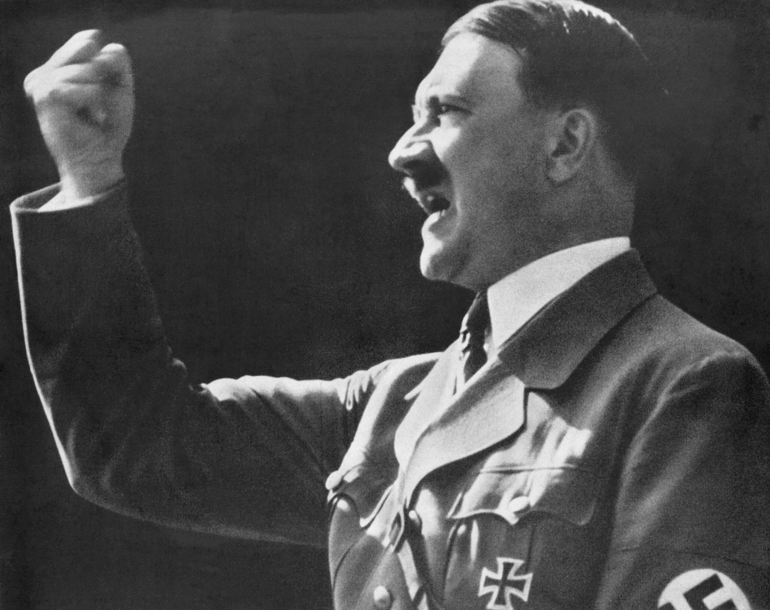 Fabularne i dokumentalne filmy o nazistach – co warto obejrzeć, by poznać ten mroczny rozdział historii?