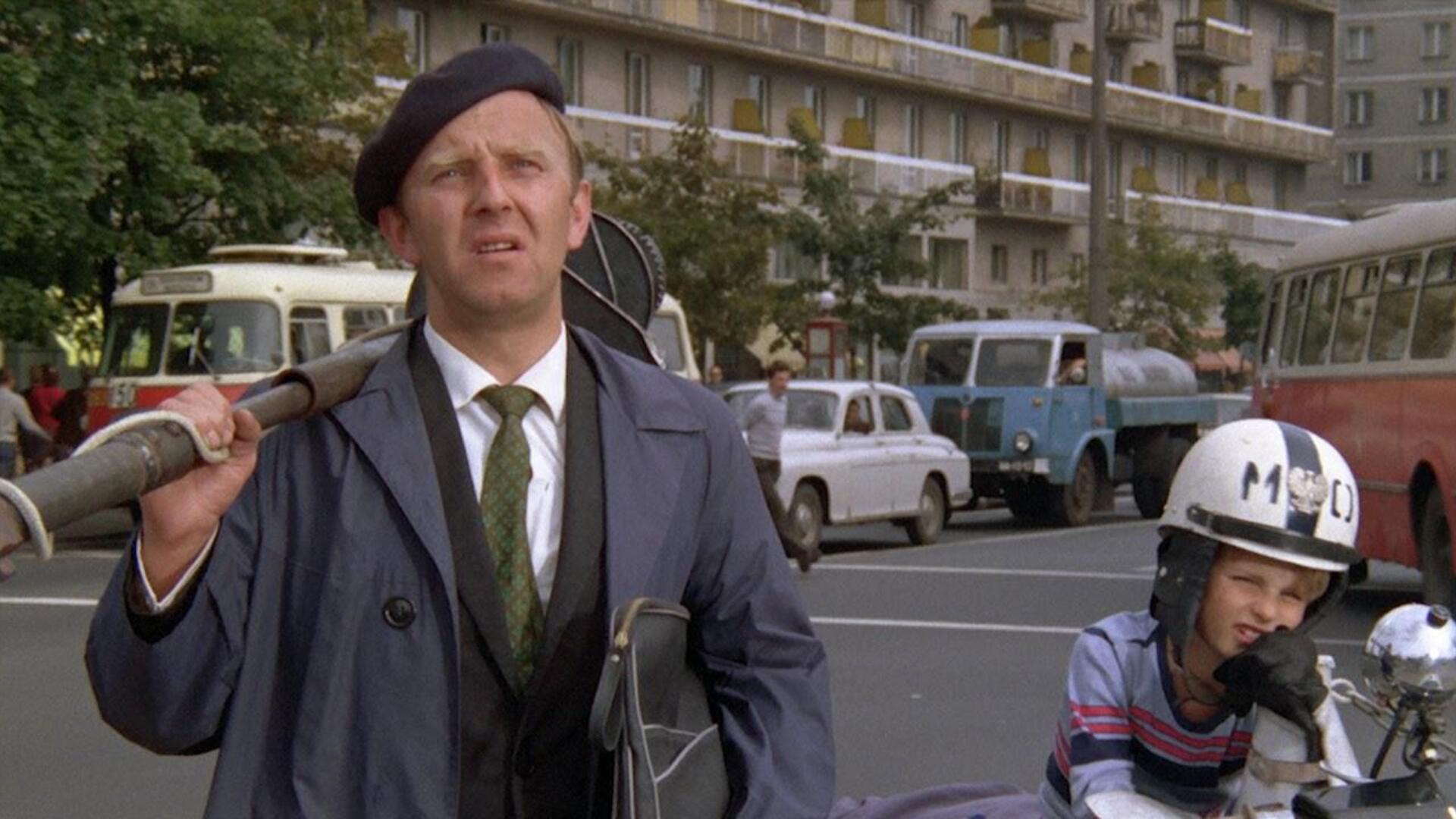 Nie lubię poniedziałku – film Tadeusza Chmielewskiego Nie lubię poniedziałku – film Tadeusza Chmielewskiego