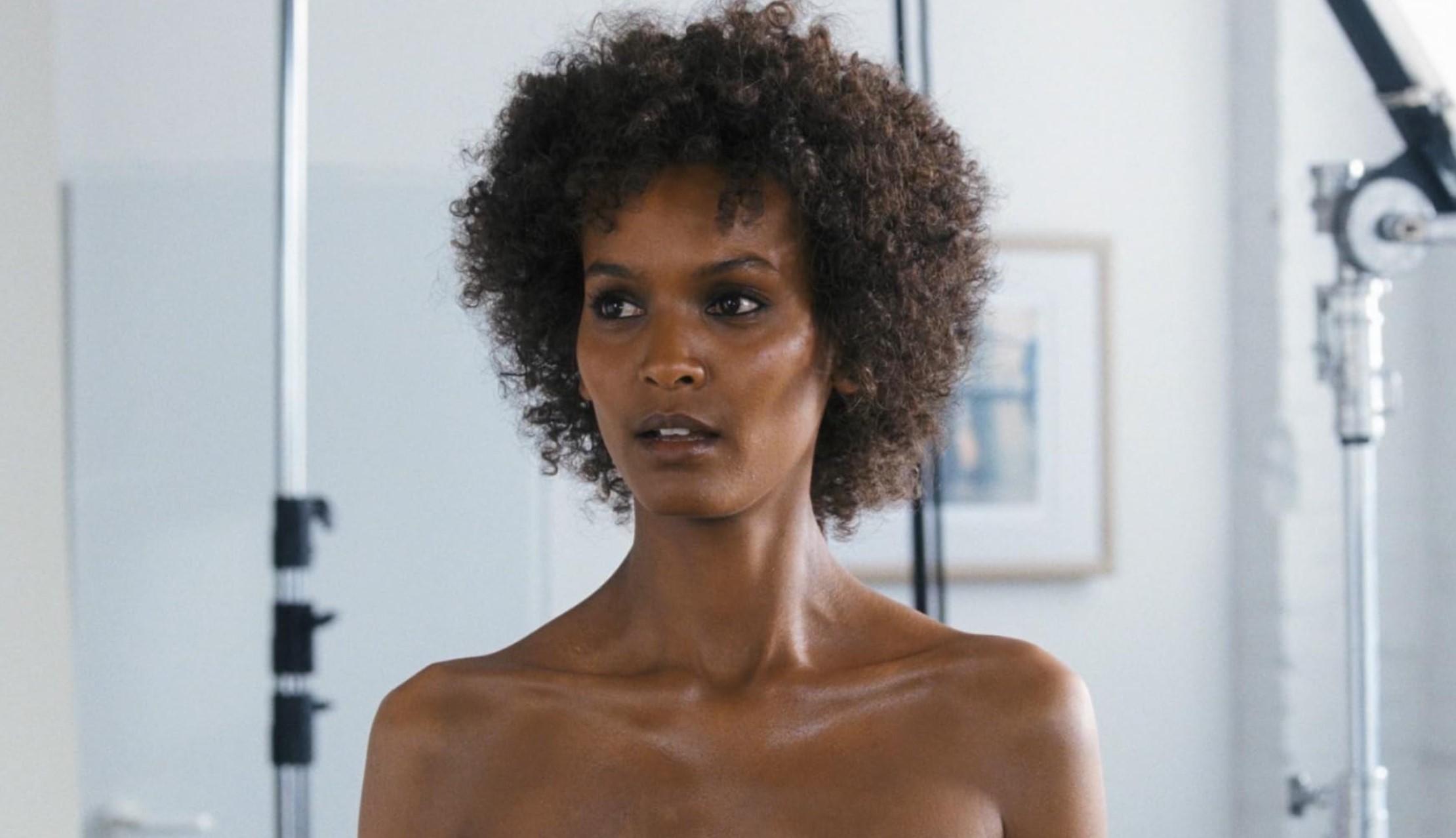 film kwiat pustyni film waris dirie dramat film biograficzny film o modelce film kwiat pustyni film waris dirie dramat film biograficzny film o modelce