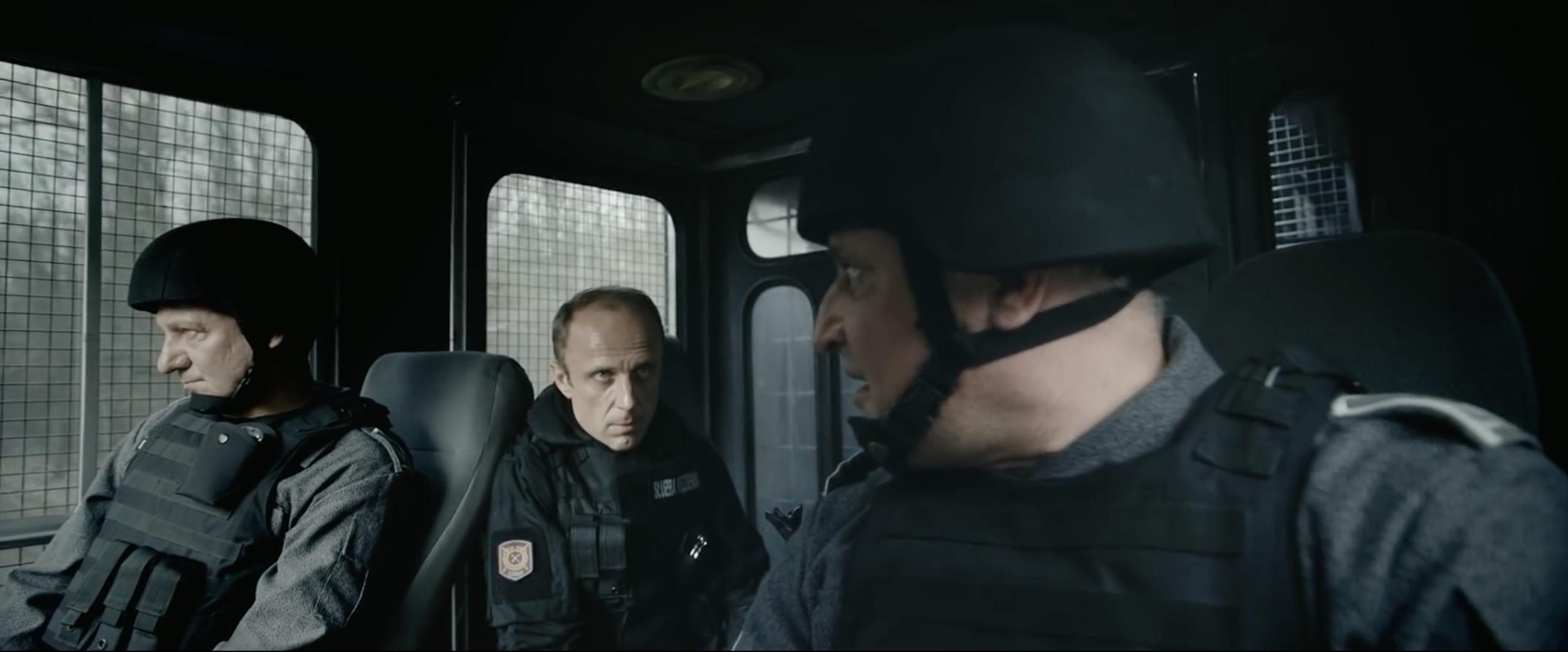 Sensacyjne kino akcji “Konwój” – film Macieja Żaka, w którym nic nie jest takim, jakie się wydaje   Sensacyjne kino akcji “Konwój” – film Macieja Żaka, w którym nic nie jest takim, jakie się wydaje